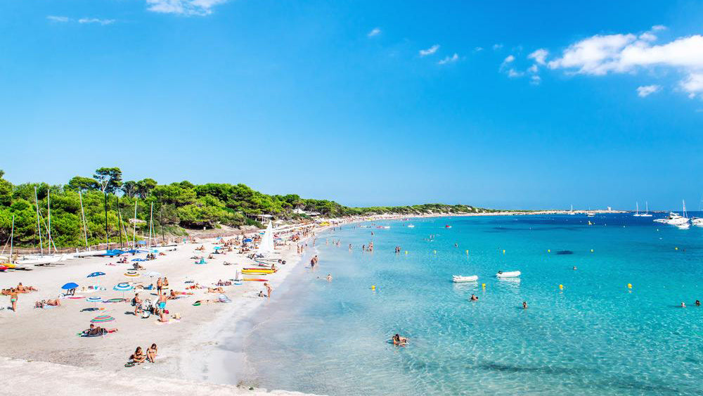Destination Guide: Ibiza