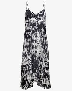 Discovery White Gravity Maxi Dress - Simply Beach UK