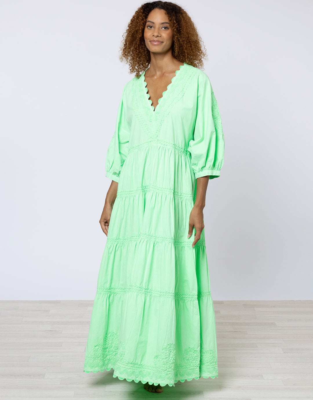 Poplin V-Neck Loose Maxi Dress with Ric-Rac - Apple Poplin V-Neck Loose Maxi Dress with Ric-Rac - Apple
